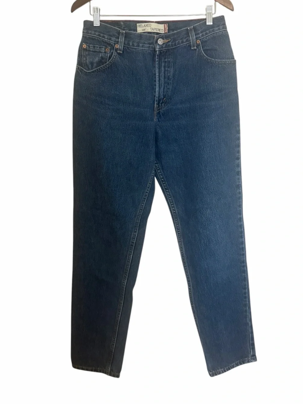 Levi’s 550•Relaxed Tapered Leg Jeans